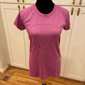 Purple Lululemon Swiftly Short Sleeved Shirt, Size 10